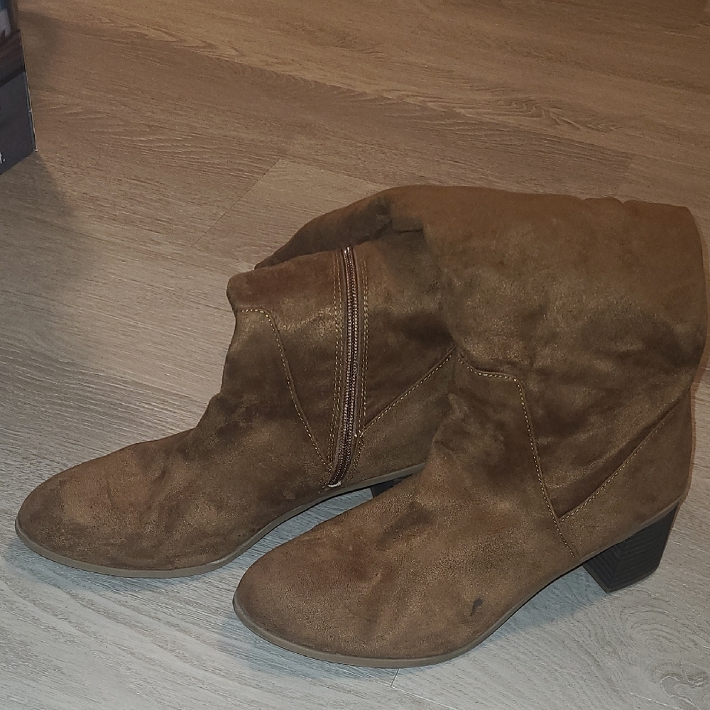 Brown Suede Women's Boots